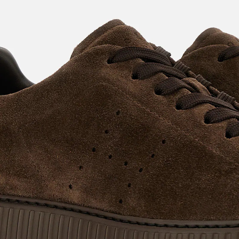 H677 Lace-up H Holes