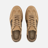 H698 Lace-up H