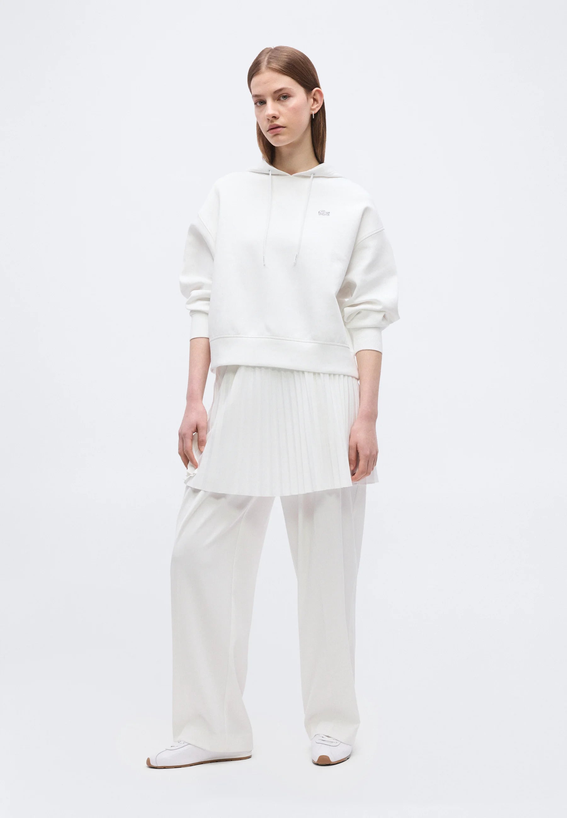 Felpa oversize con cappuccio regolabile 