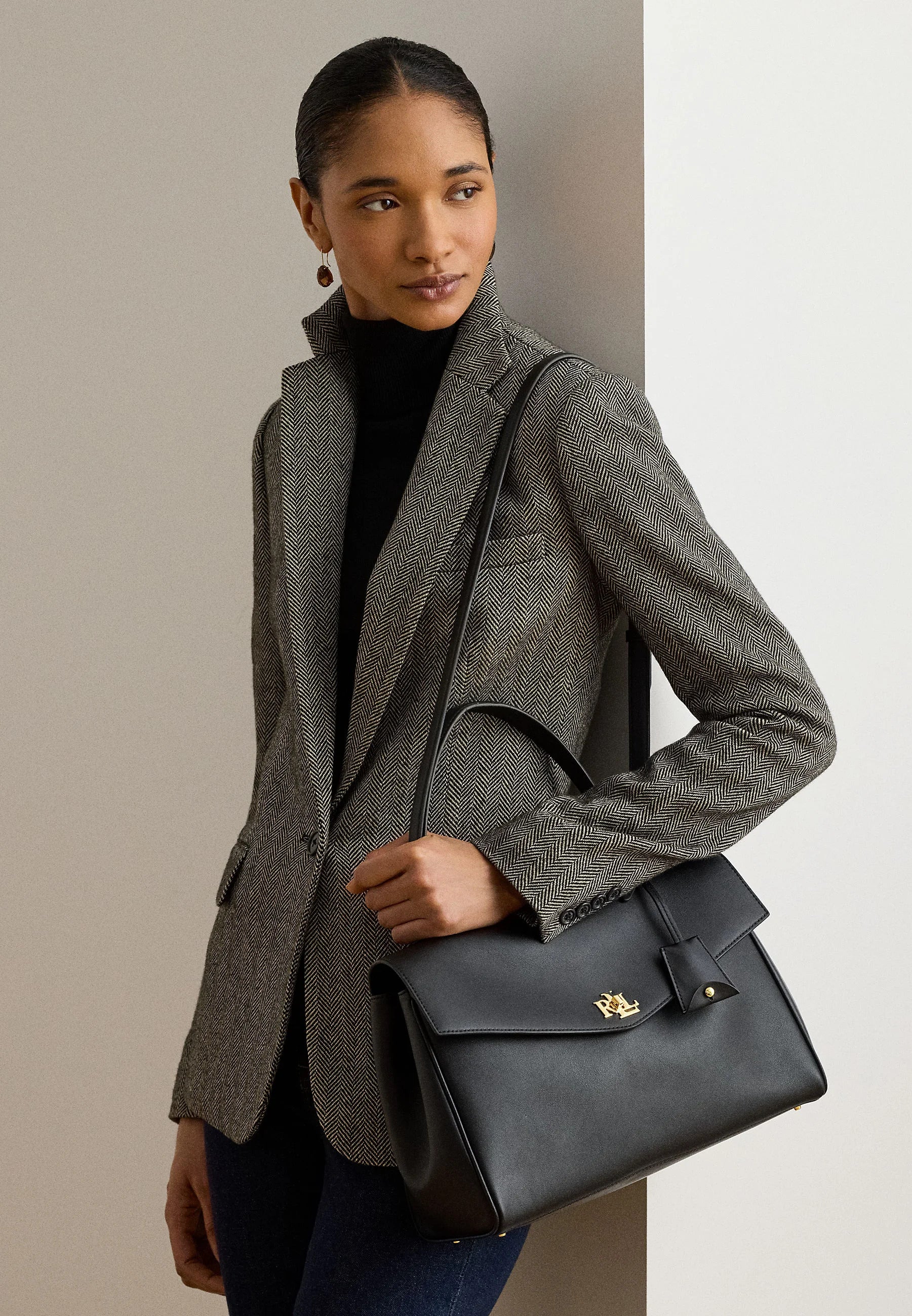 Farrah Soft-Satchel-Medium 
