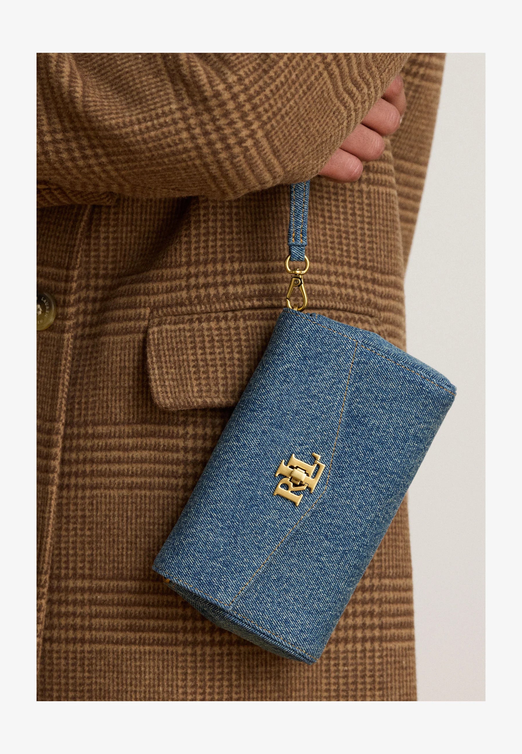 Trn Wrst Crs-Wallet On A Chain-Large